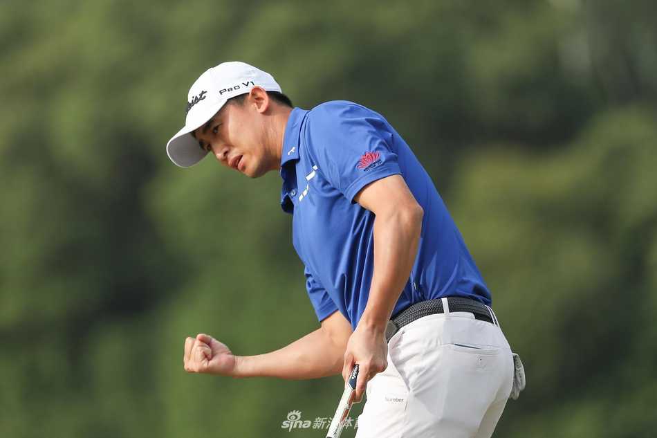 沃尔沃中国公开赛次轮战罢新星闪耀丁文一张蕙麟并列领先群雄 赛事工作人员严格进行防疫检查,确保特殊时期下比赛的安全与顺利